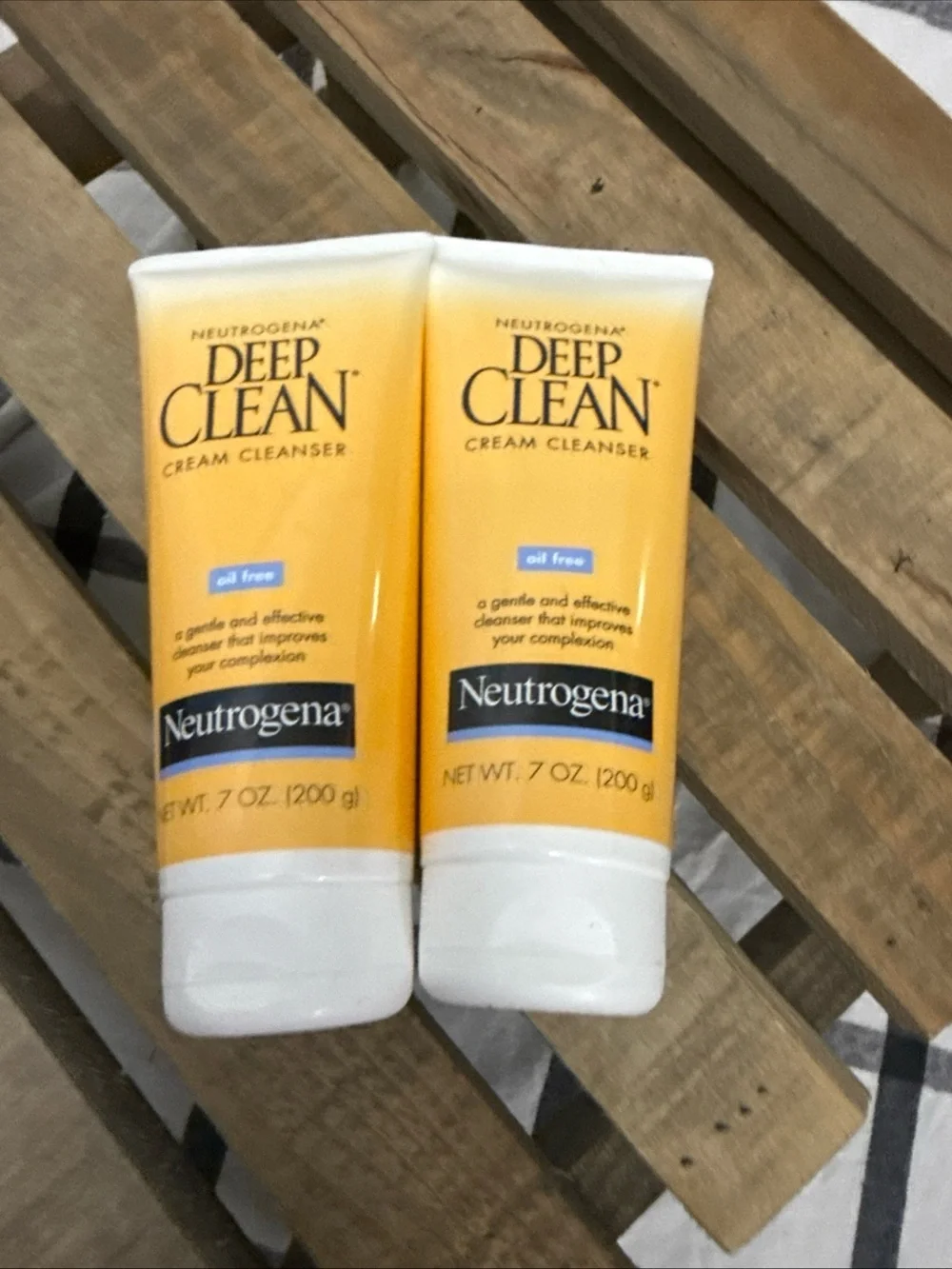 2~Neutrogena Deep Clean Cream Cleanser -
